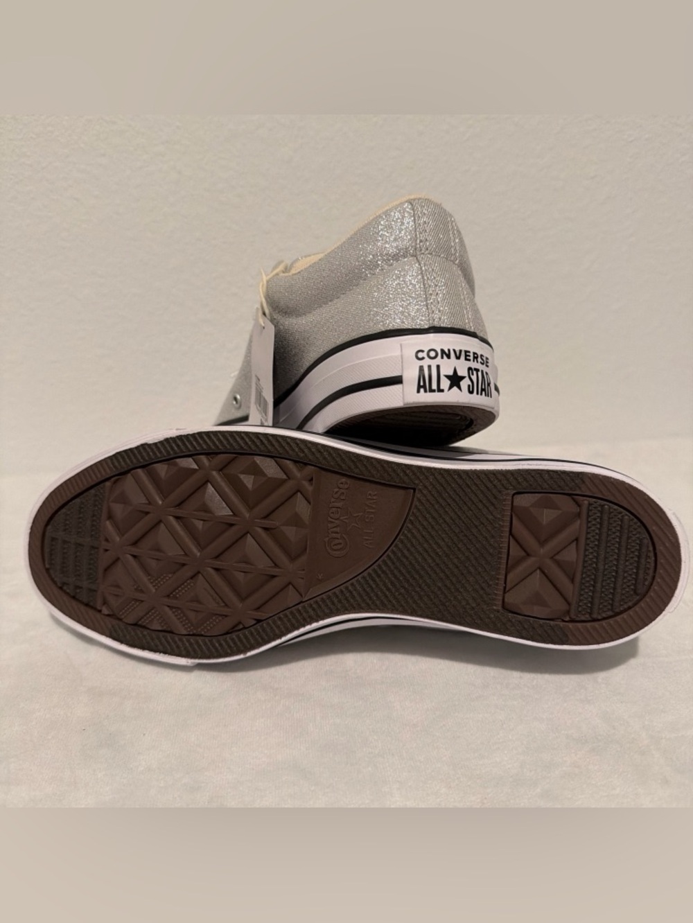 Converse Men’s Silver Glitter Low Top Sneakers - Picture 4 of 4